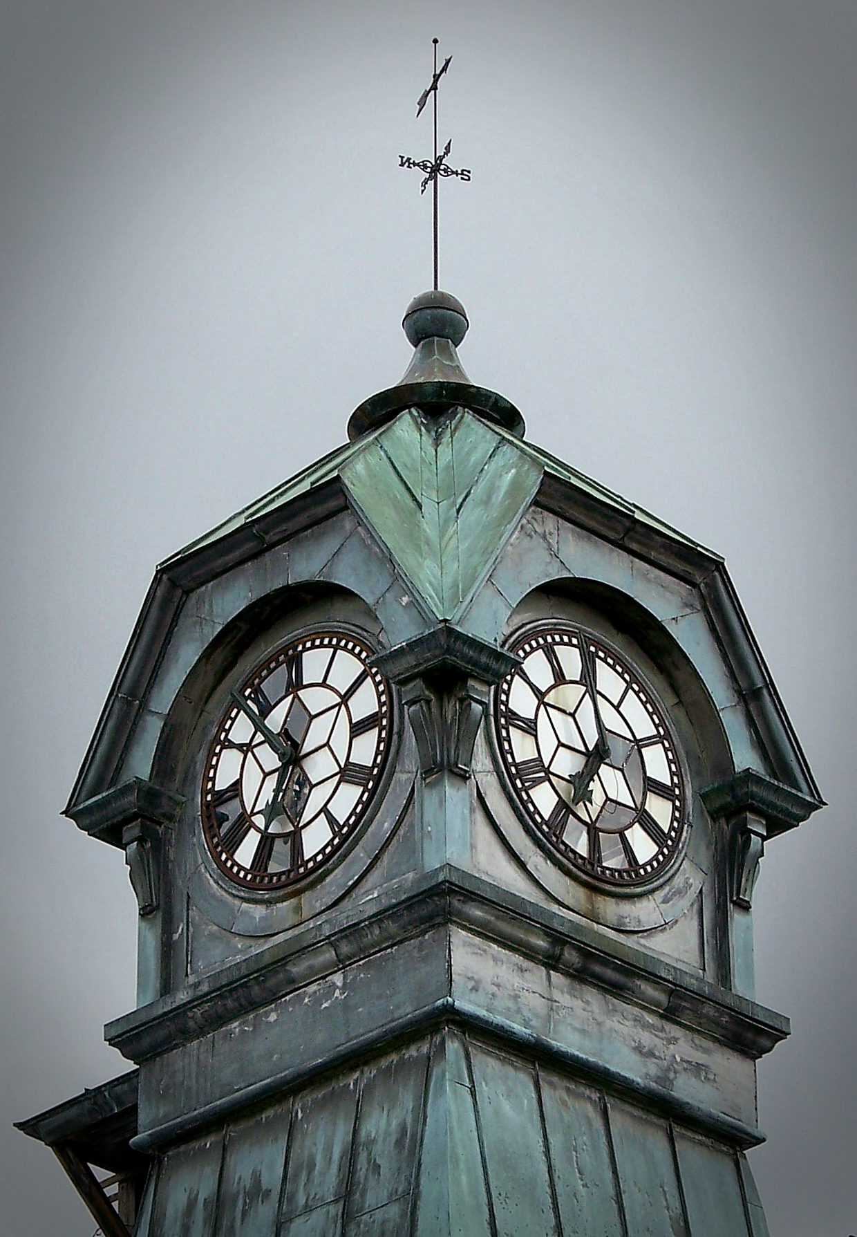 Clock, added 1913